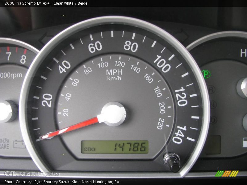 Clear White / Beige 2008 Kia Sorento LX 4x4