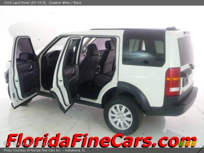 Chawton White / Black 2006 Land Rover LR3 V8 SE