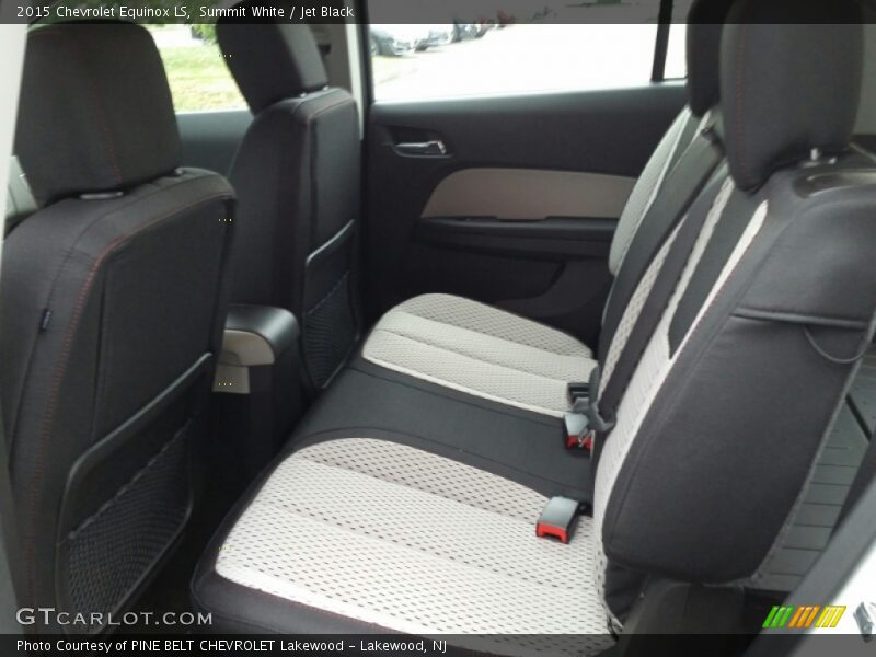 Summit White / Jet Black 2015 Chevrolet Equinox LS