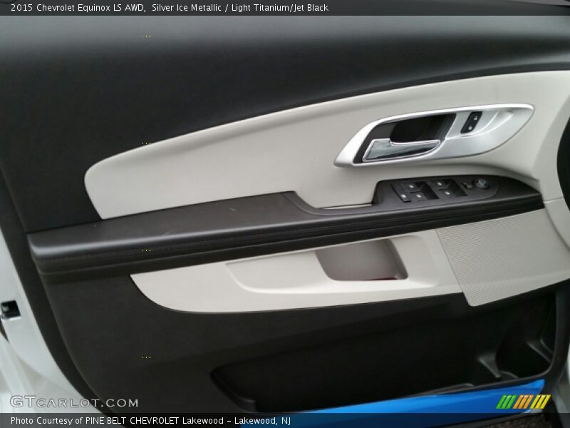 Silver Ice Metallic / Light Titanium/Jet Black 2015 Chevrolet Equinox LS AWD