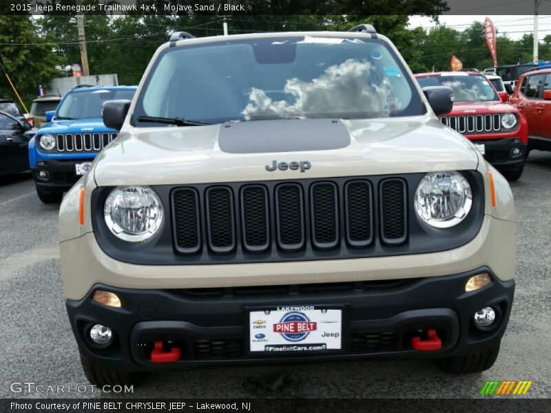 Mojave Sand / Black 2015 Jeep Renegade Trailhawk 4x4