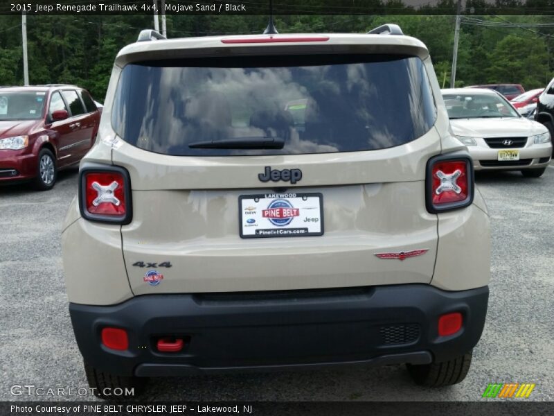 Mojave Sand / Black 2015 Jeep Renegade Trailhawk 4x4