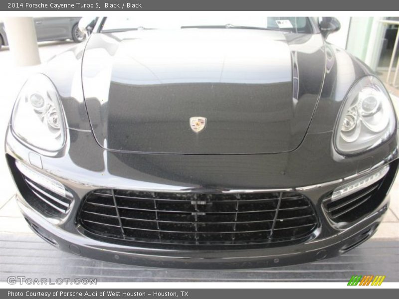 Black / Black 2014 Porsche Cayenne Turbo S