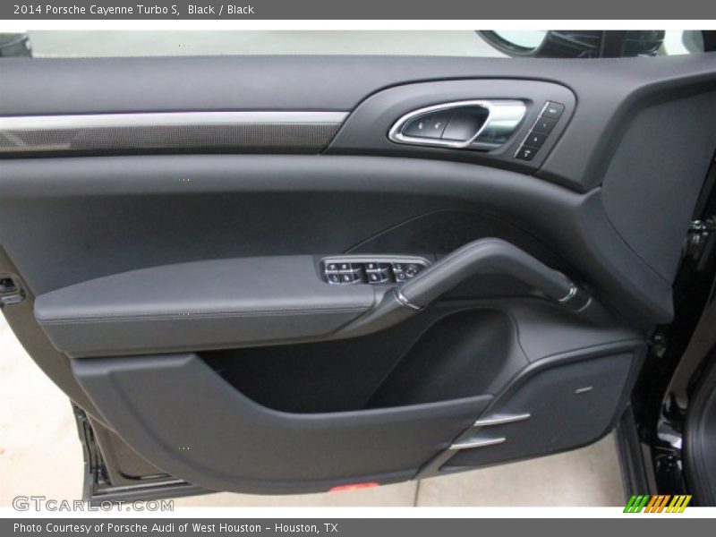 Black / Black 2014 Porsche Cayenne Turbo S