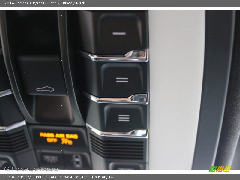 Black / Black 2014 Porsche Cayenne Turbo S