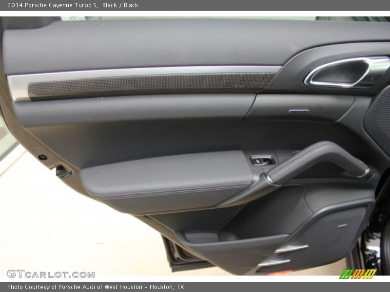 Black / Black 2014 Porsche Cayenne Turbo S
