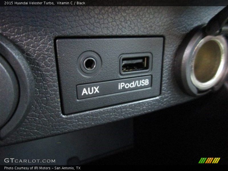 Vitamin C / Black 2015 Hyundai Veloster Turbo