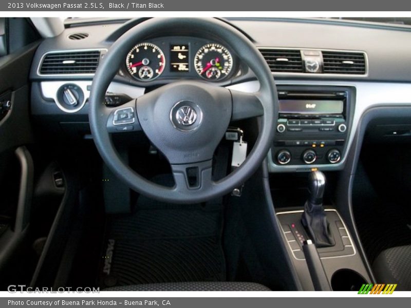Black / Titan Black 2013 Volkswagen Passat 2.5L S