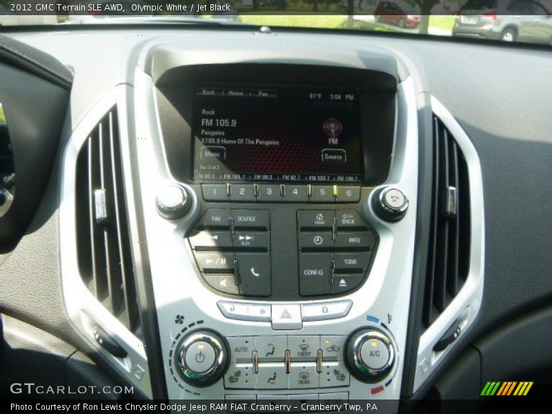 Olympic White / Jet Black 2012 GMC Terrain SLE AWD