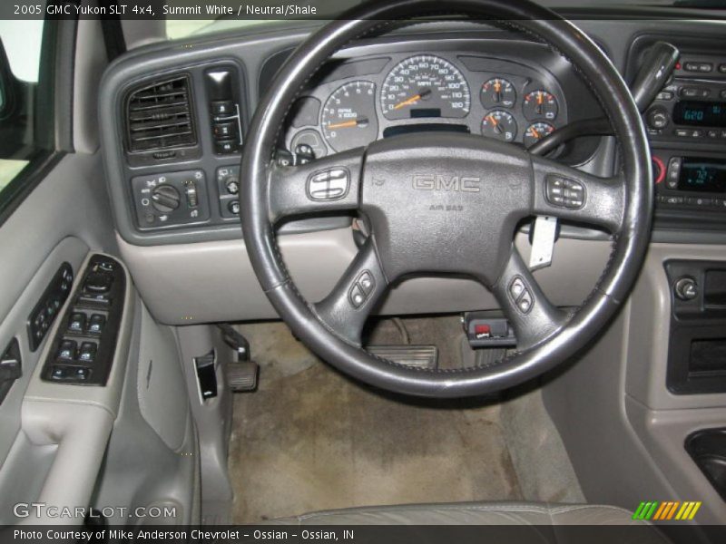 Summit White / Neutral/Shale 2005 GMC Yukon SLT 4x4