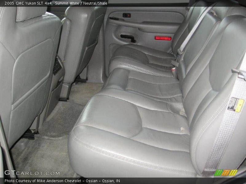 Summit White / Neutral/Shale 2005 GMC Yukon SLT 4x4
