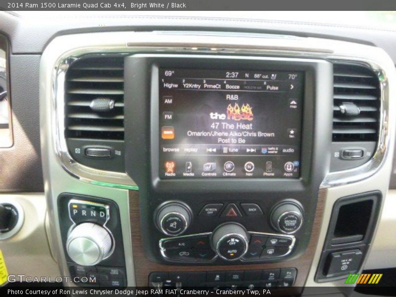 Bright White / Black 2014 Ram 1500 Laramie Quad Cab 4x4