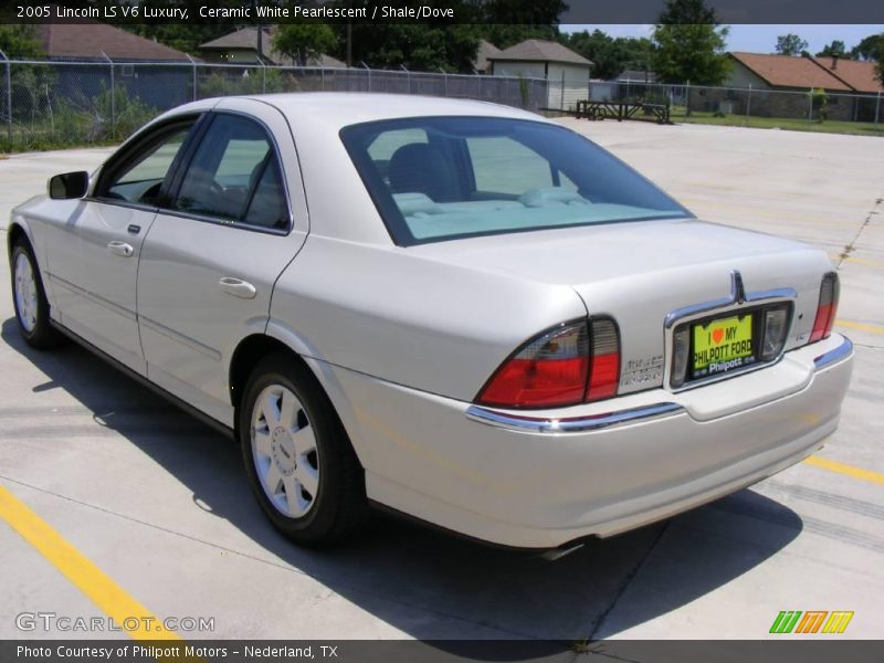 Ceramic White Pearlescent / Shale/Dove 2005 Lincoln LS V6 Luxury