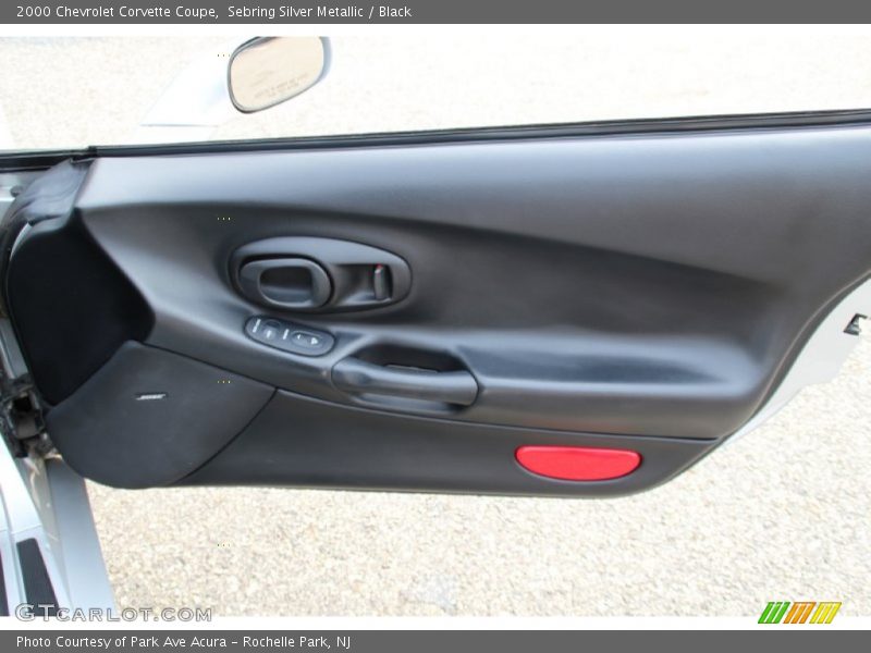 Door Panel of 2000 Corvette Coupe