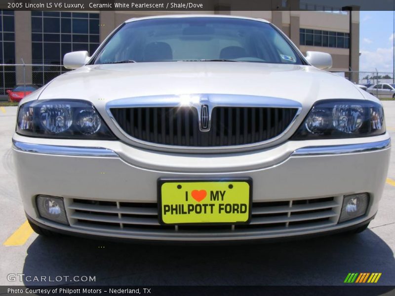 Ceramic White Pearlescent / Shale/Dove 2005 Lincoln LS V6 Luxury