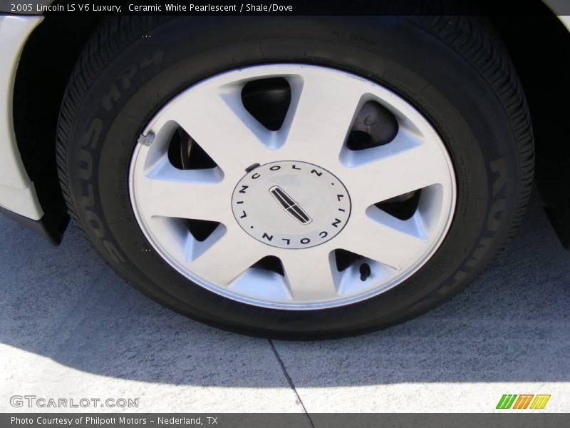 Ceramic White Pearlescent / Shale/Dove 2005 Lincoln LS V6 Luxury