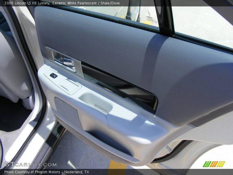 Ceramic White Pearlescent / Shale/Dove 2005 Lincoln LS V6 Luxury