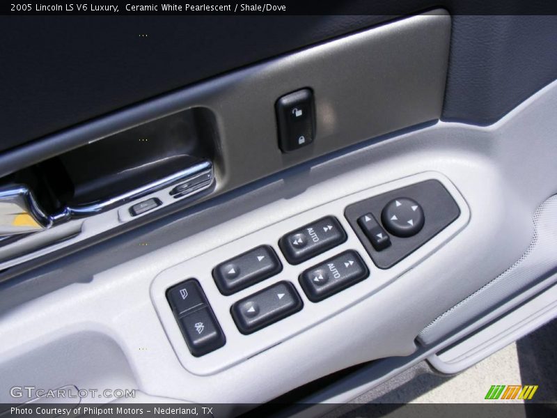 Ceramic White Pearlescent / Shale/Dove 2005 Lincoln LS V6 Luxury