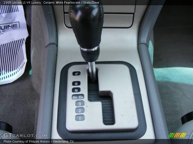 Ceramic White Pearlescent / Shale/Dove 2005 Lincoln LS V6 Luxury