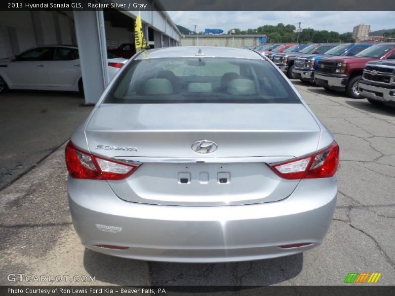 Radiant Silver / Gray 2013 Hyundai Sonata GLS