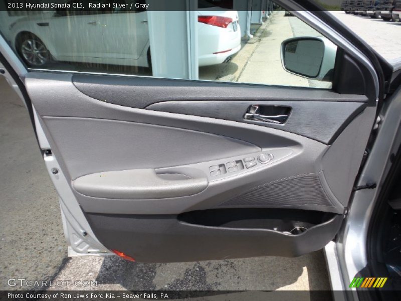 Radiant Silver / Gray 2013 Hyundai Sonata GLS