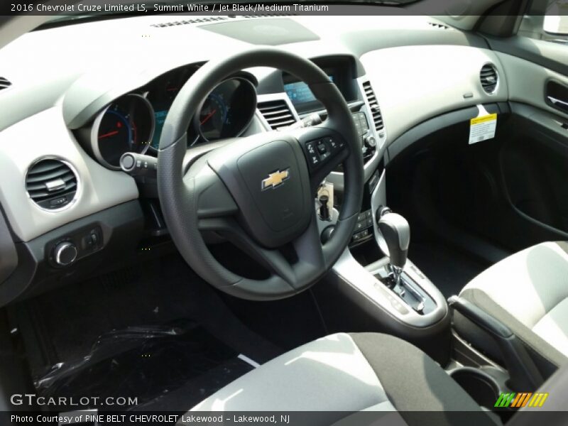 Summit White / Jet Black/Medium Titanium 2016 Chevrolet Cruze Limited LS