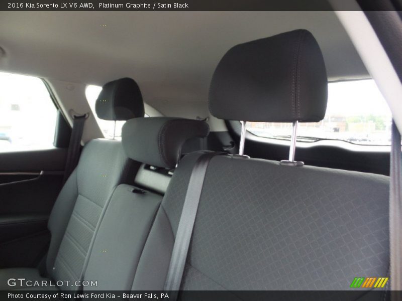 Platinum Graphite / Satin Black 2016 Kia Sorento LX V6 AWD