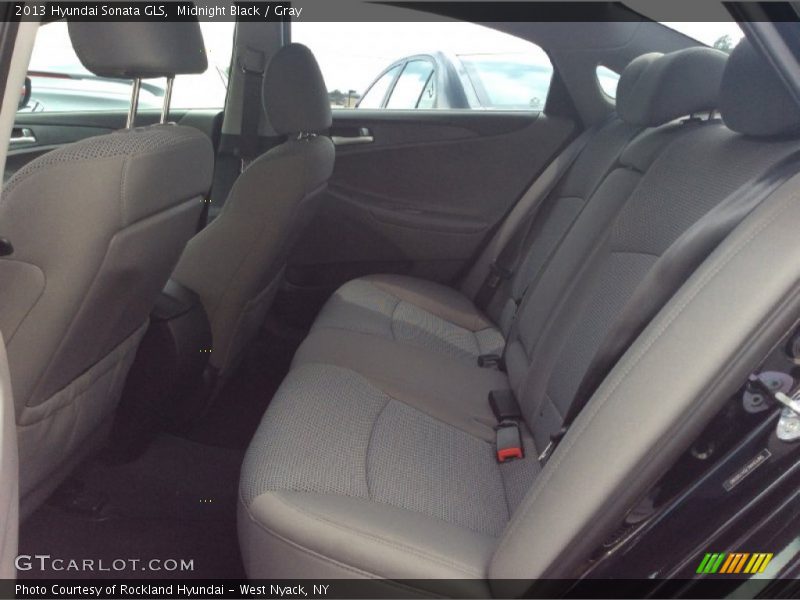 Midnight Black / Gray 2013 Hyundai Sonata GLS