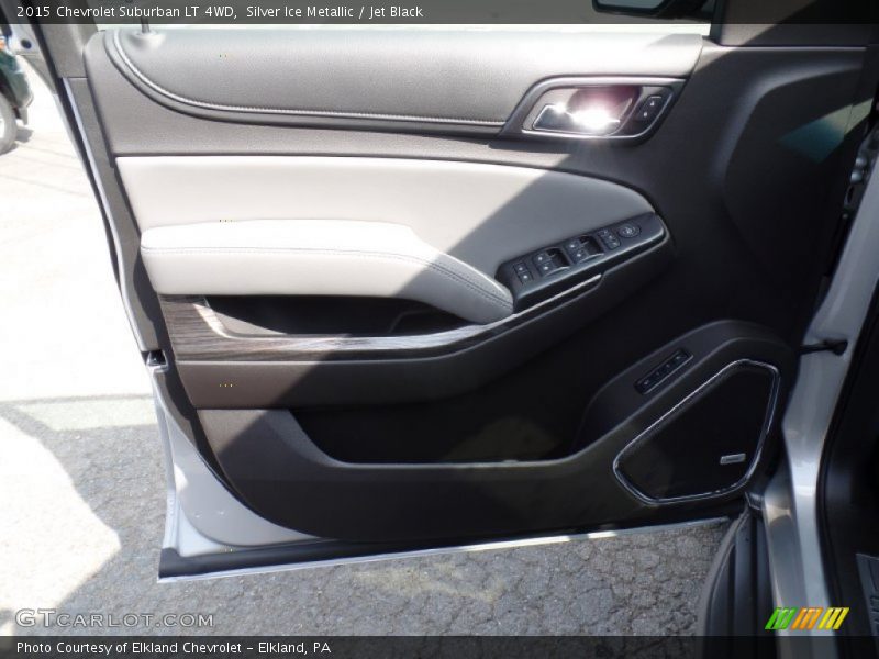 Silver Ice Metallic / Jet Black 2015 Chevrolet Suburban LT 4WD