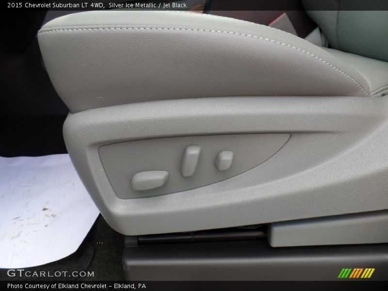 Silver Ice Metallic / Jet Black 2015 Chevrolet Suburban LT 4WD