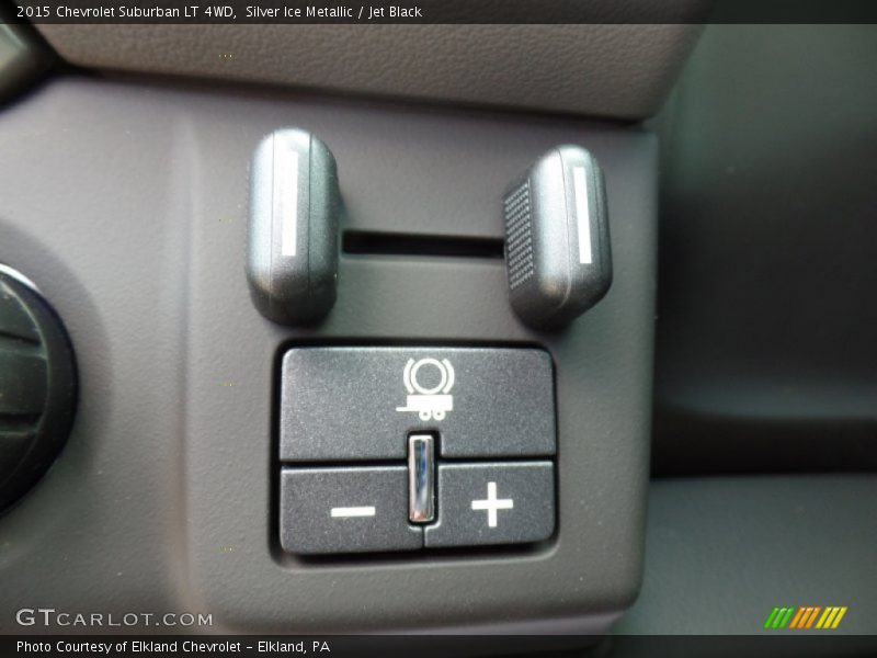 Silver Ice Metallic / Jet Black 2015 Chevrolet Suburban LT 4WD