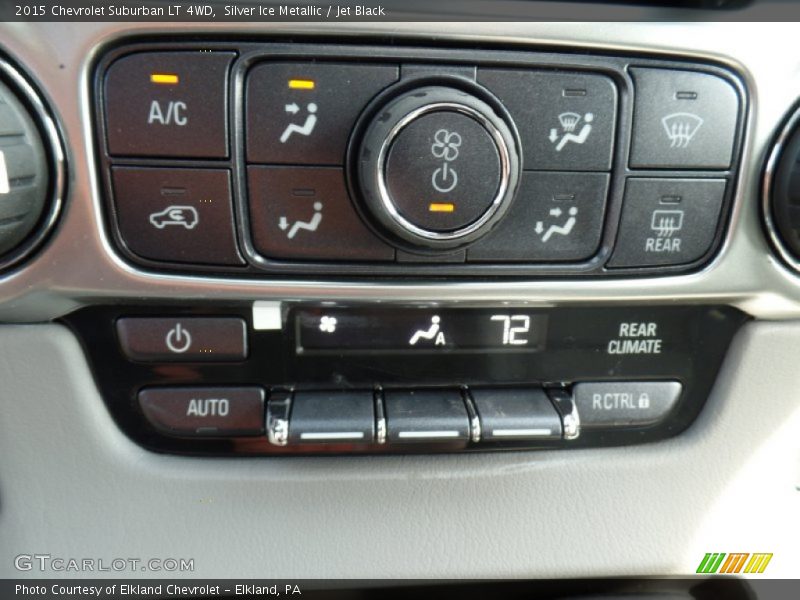 Silver Ice Metallic / Jet Black 2015 Chevrolet Suburban LT 4WD