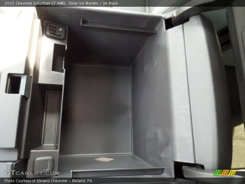 Silver Ice Metallic / Jet Black 2015 Chevrolet Suburban LT 4WD