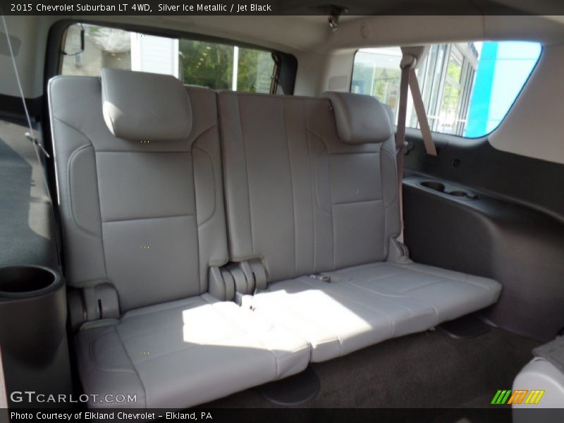 Silver Ice Metallic / Jet Black 2015 Chevrolet Suburban LT 4WD