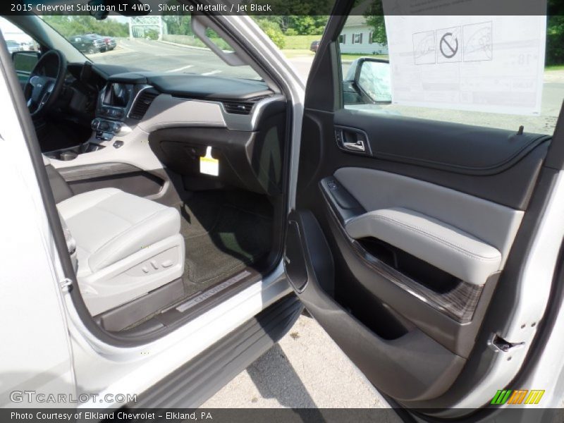 Silver Ice Metallic / Jet Black 2015 Chevrolet Suburban LT 4WD