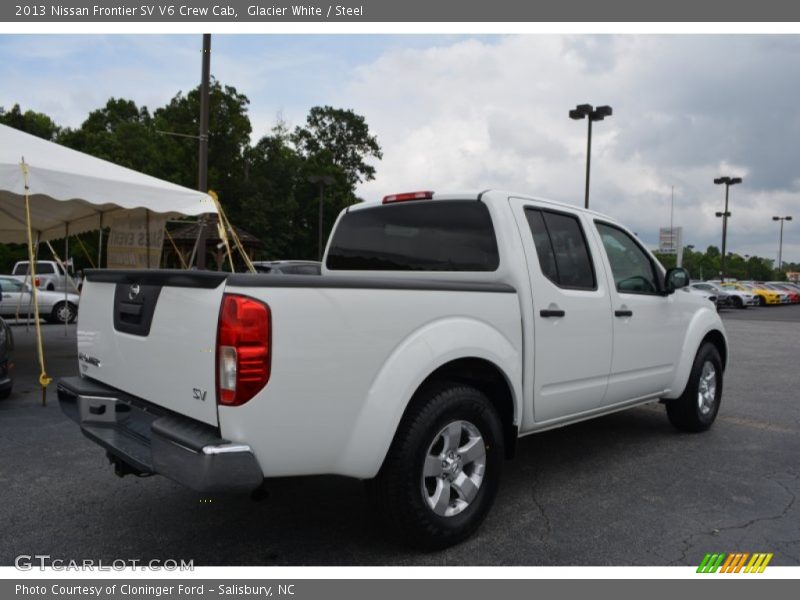 Glacier White / Steel 2013 Nissan Frontier SV V6 Crew Cab