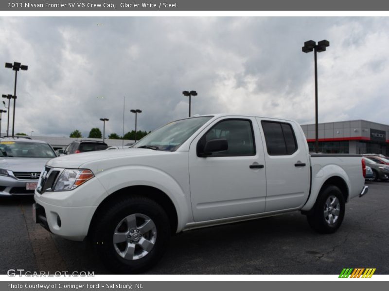 Glacier White / Steel 2013 Nissan Frontier SV V6 Crew Cab