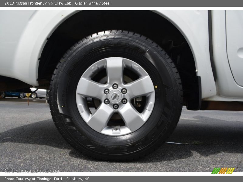 Glacier White / Steel 2013 Nissan Frontier SV V6 Crew Cab