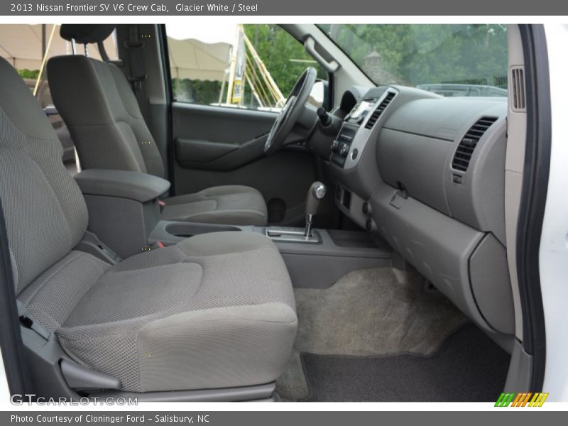 Glacier White / Steel 2013 Nissan Frontier SV V6 Crew Cab