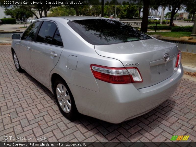 Classic Silver Metallic / Ash 2009 Toyota Camry Hybrid