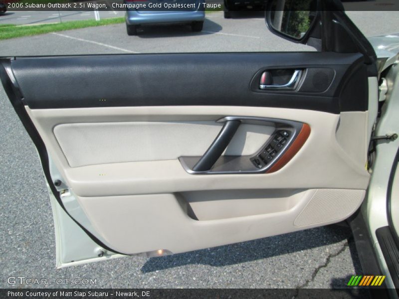 Champagne Gold Opalescent / Taupe 2006 Subaru Outback 2.5i Wagon