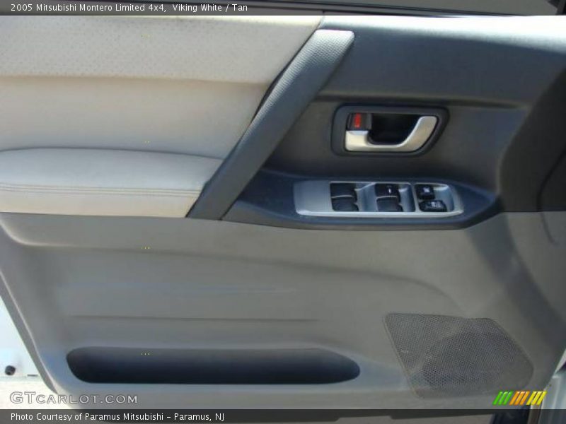 Viking White / Tan 2005 Mitsubishi Montero Limited 4x4