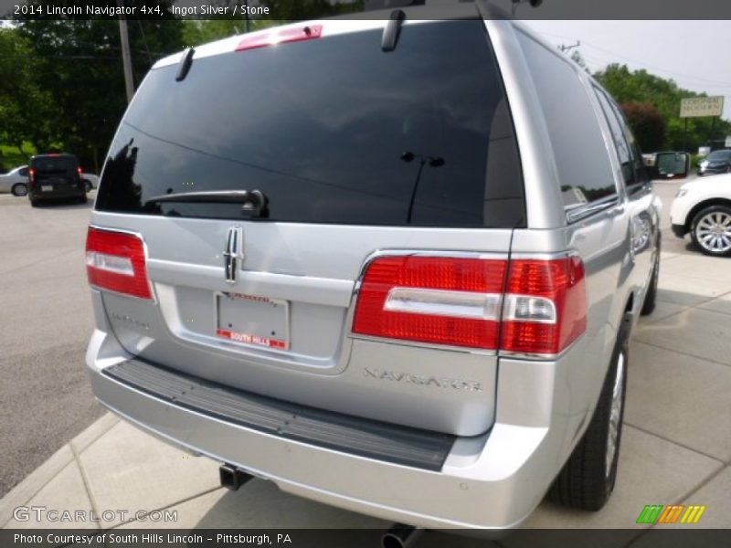 Ingot Silver / Stone 2014 Lincoln Navigator 4x4
