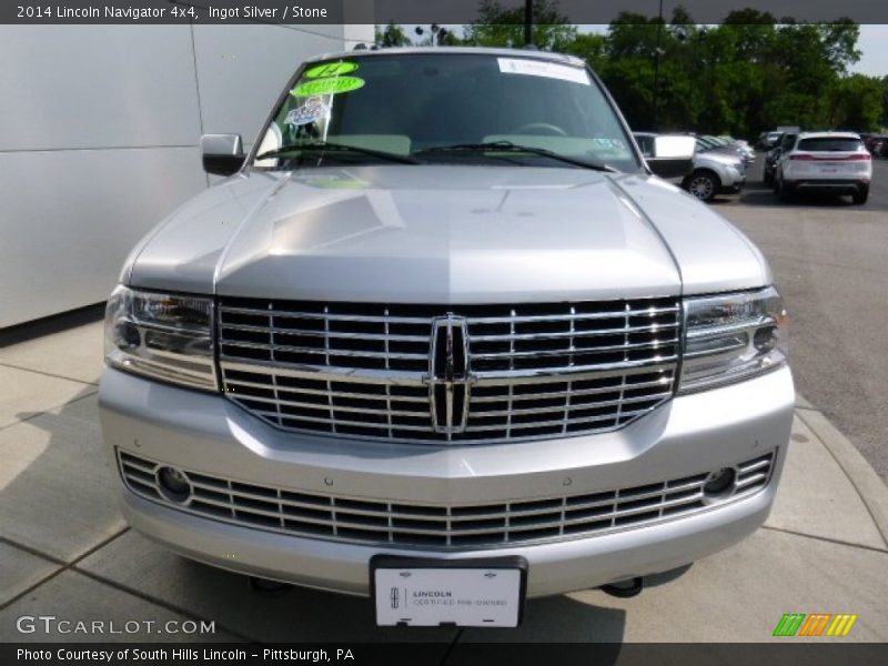 Ingot Silver / Stone 2014 Lincoln Navigator 4x4