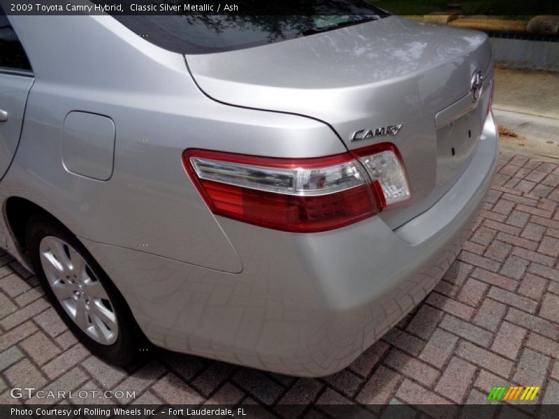 Classic Silver Metallic / Ash 2009 Toyota Camry Hybrid