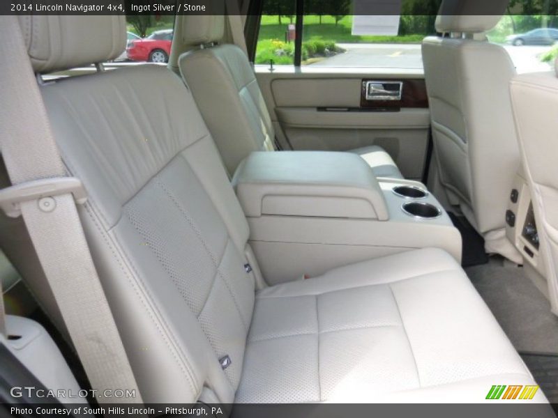 Ingot Silver / Stone 2014 Lincoln Navigator 4x4
