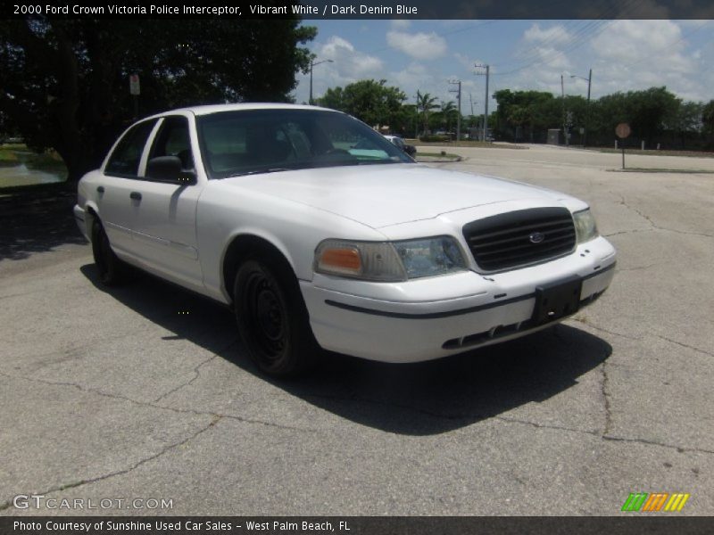 Vibrant White / Dark Denim Blue 2000 Ford Crown Victoria Police Interceptor