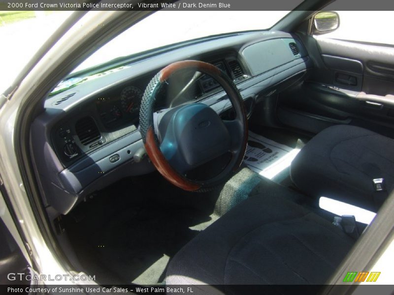 Vibrant White / Dark Denim Blue 2000 Ford Crown Victoria Police Interceptor