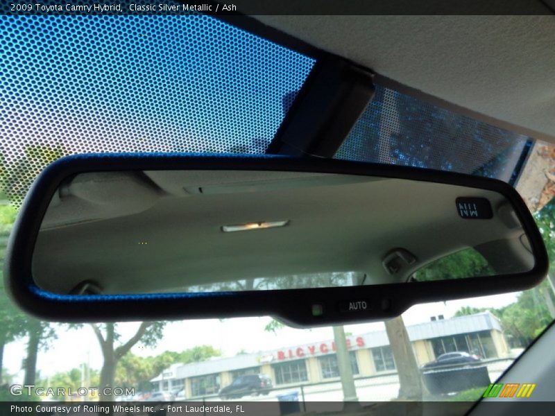 Classic Silver Metallic / Ash 2009 Toyota Camry Hybrid