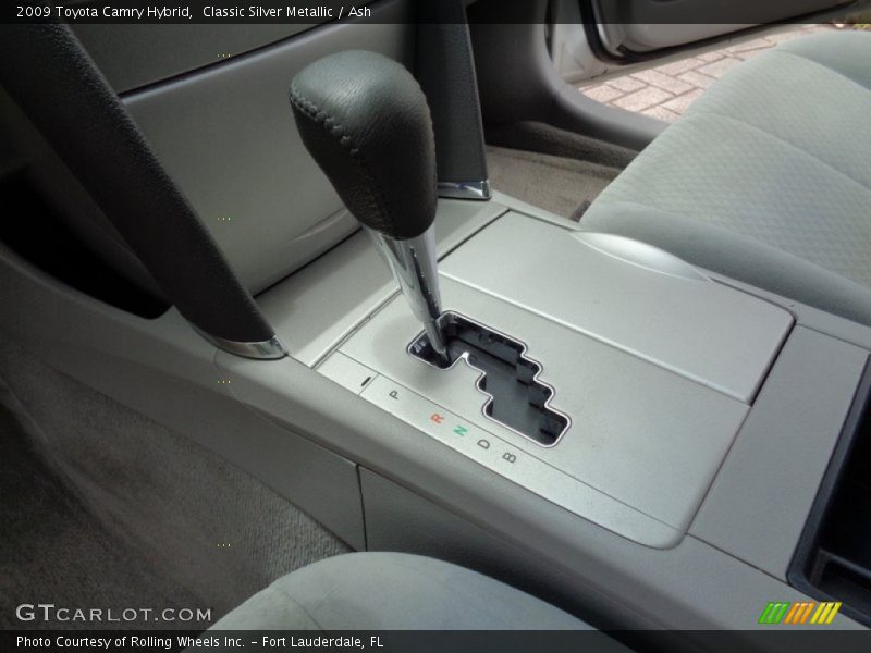 Classic Silver Metallic / Ash 2009 Toyota Camry Hybrid